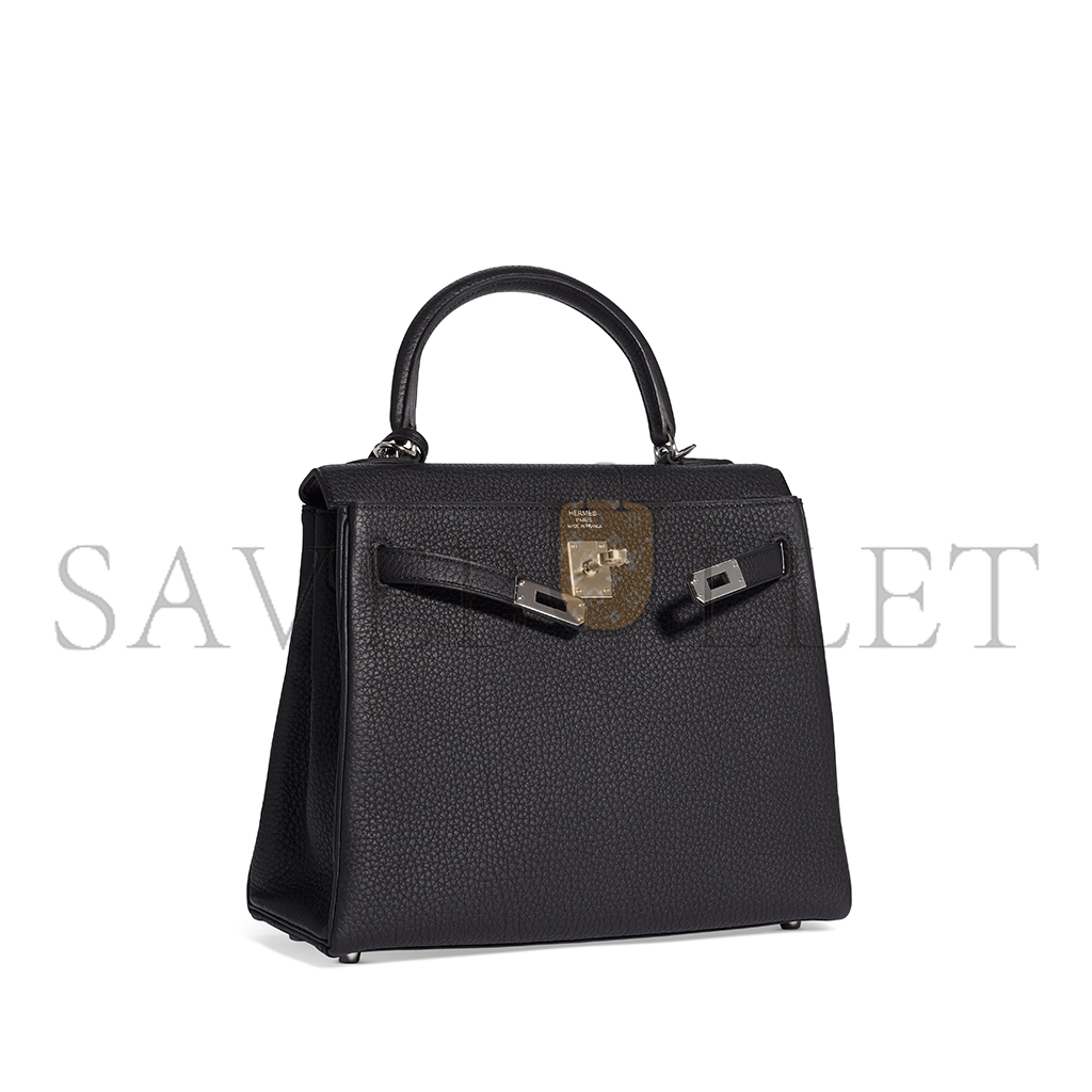 HERMÈS A BLACK TOGO LEATHER RETOURNÉ KELLY 25 WITH PALLADIUM HARDWARE (25*17*7cm) 